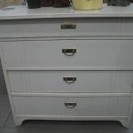 490 3685 CHEST OF DRAWERS